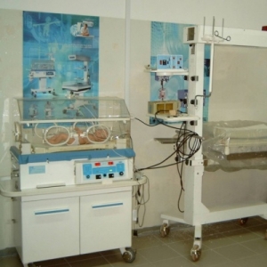 Инкубатор интенсивной терапии для новорожденных ИДН-02-УОМЗ